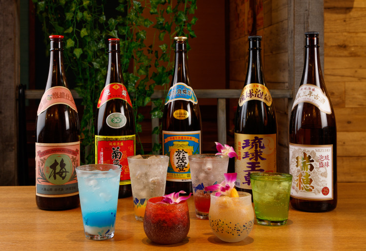 ハイサ～イ!!お得な単品飲み放題をご用意♪沖縄ならではのメニューを豊富なドリンクと共にお楽しみ下さい。